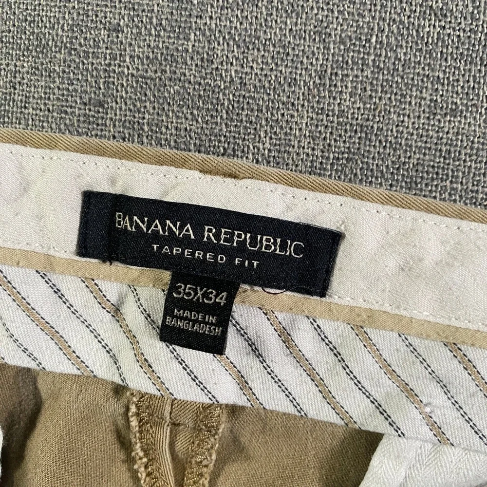 Banana Republic Tapered Fit Khaki Chinos Pants Men 35x34‎ Casual Work Wear